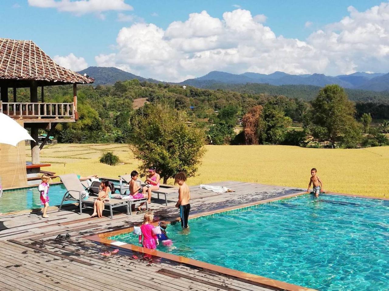 Phu Pai Art Resort Мэхонгсон Экстерьер фото