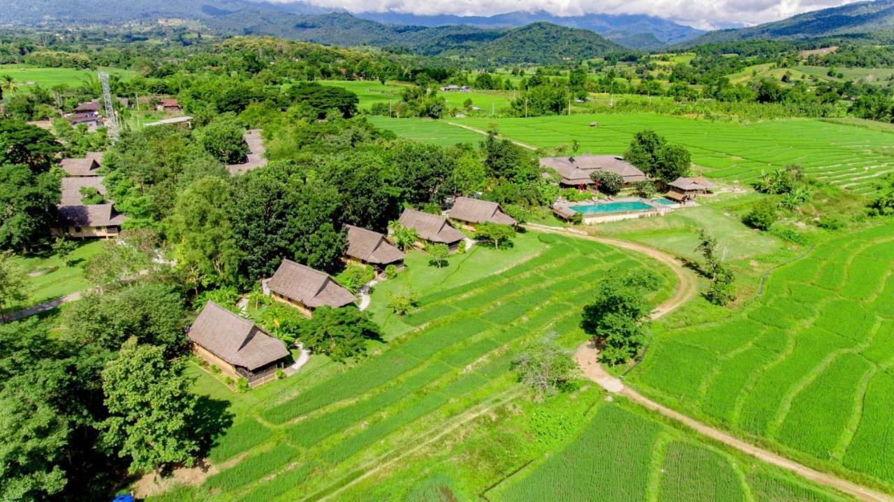 Phu Pai Art Resort Мэхонгсон Экстерьер фото