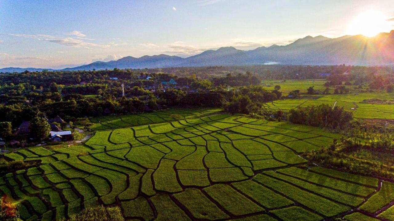 Phu Pai Art Resort Мэхонгсон Экстерьер фото