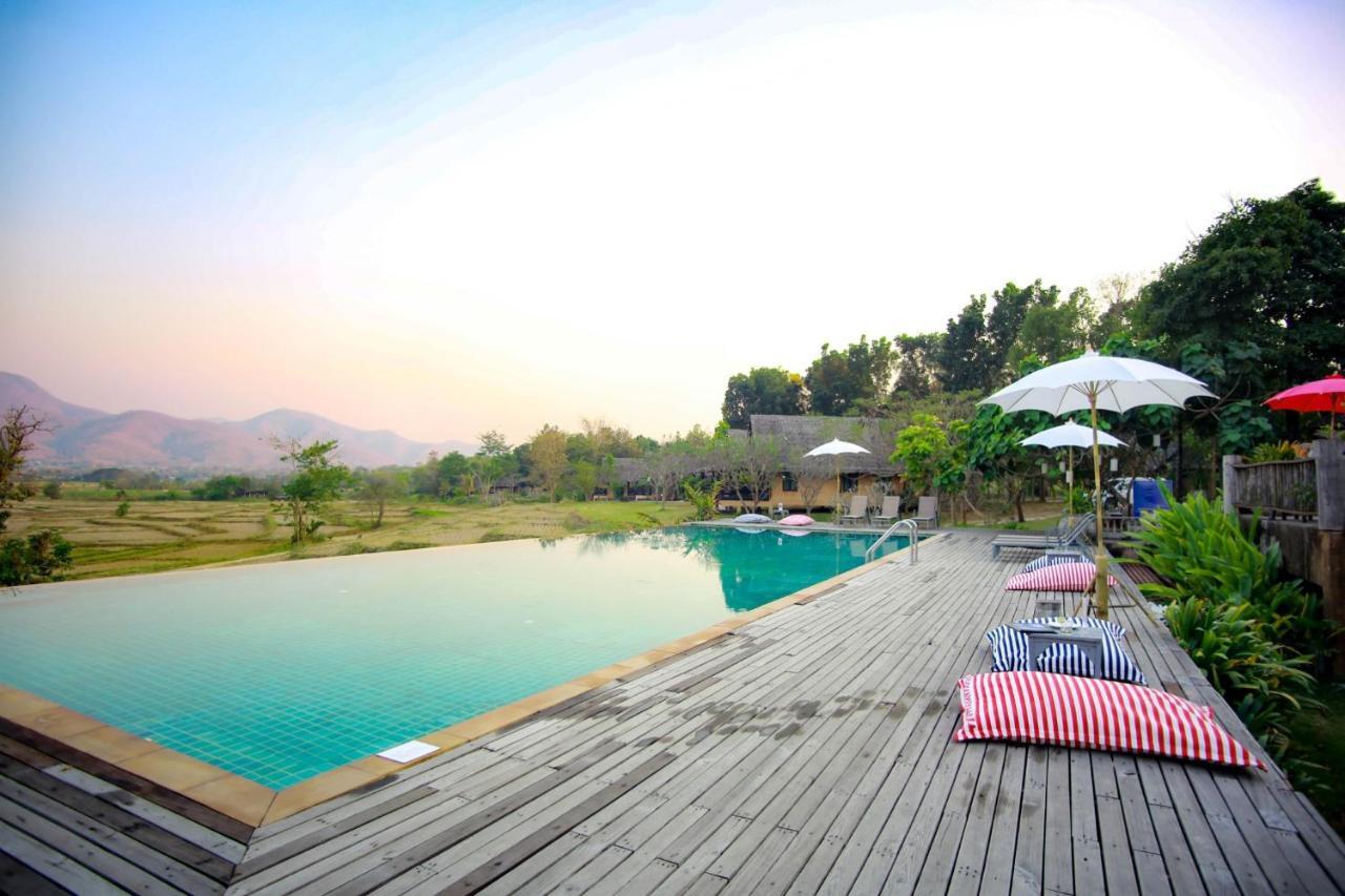 Phu Pai Art Resort Мэхонгсон Экстерьер фото