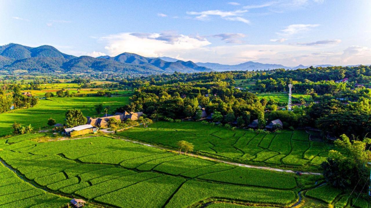 Phu Pai Art Resort Мэхонгсон Экстерьер фото