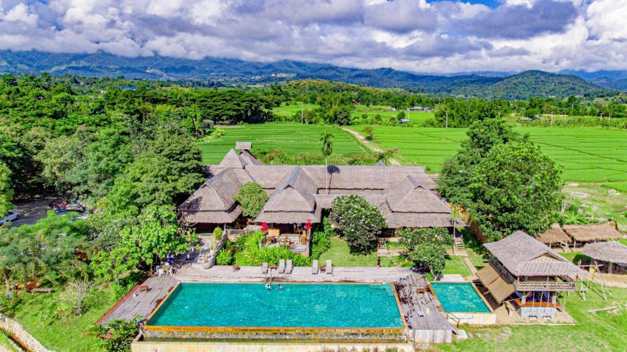 Phu Pai Art Resort Мэхонгсон Экстерьер фото