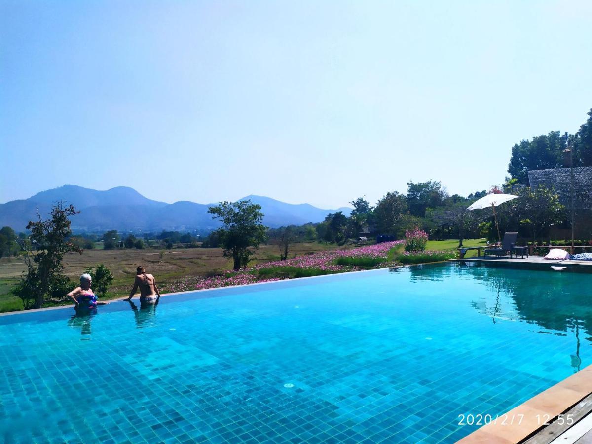 Phu Pai Art Resort Мэхонгсон Экстерьер фото