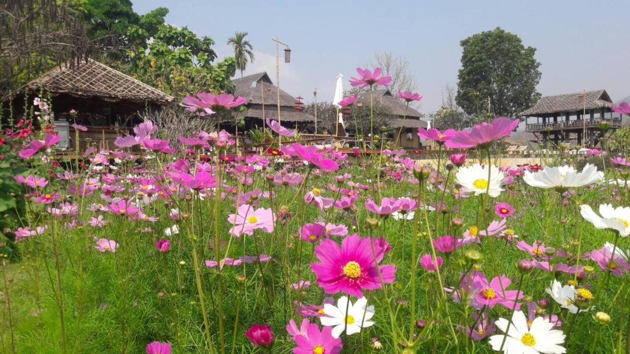 Phu Pai Art Resort Мэхонгсон Экстерьер фото